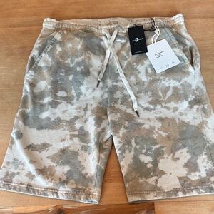 7 For All Mankind Mineral Dyed Shorts camo